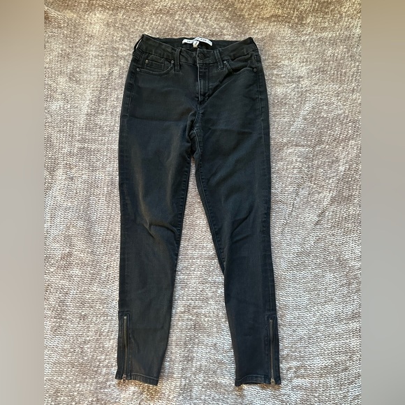 Mid Rise Ankle Skinny - Picture 1 of 5